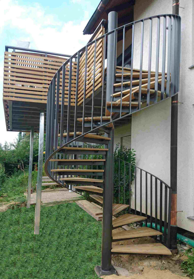 treppen-gel-nder-im-au-enbereich-b-hler-treppen